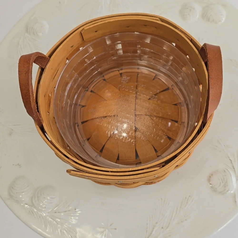 Longaberger 2002 handwoven